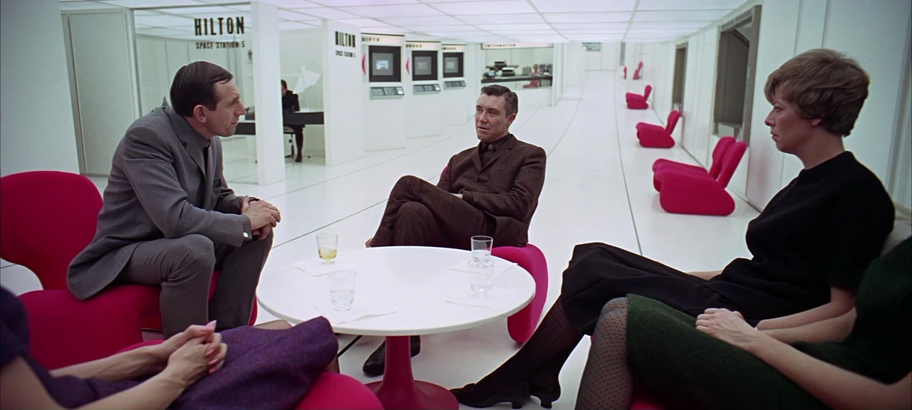 Tư liệu hình — 2001: A Space Odyssey — 2001-space-odyssey-shot-11