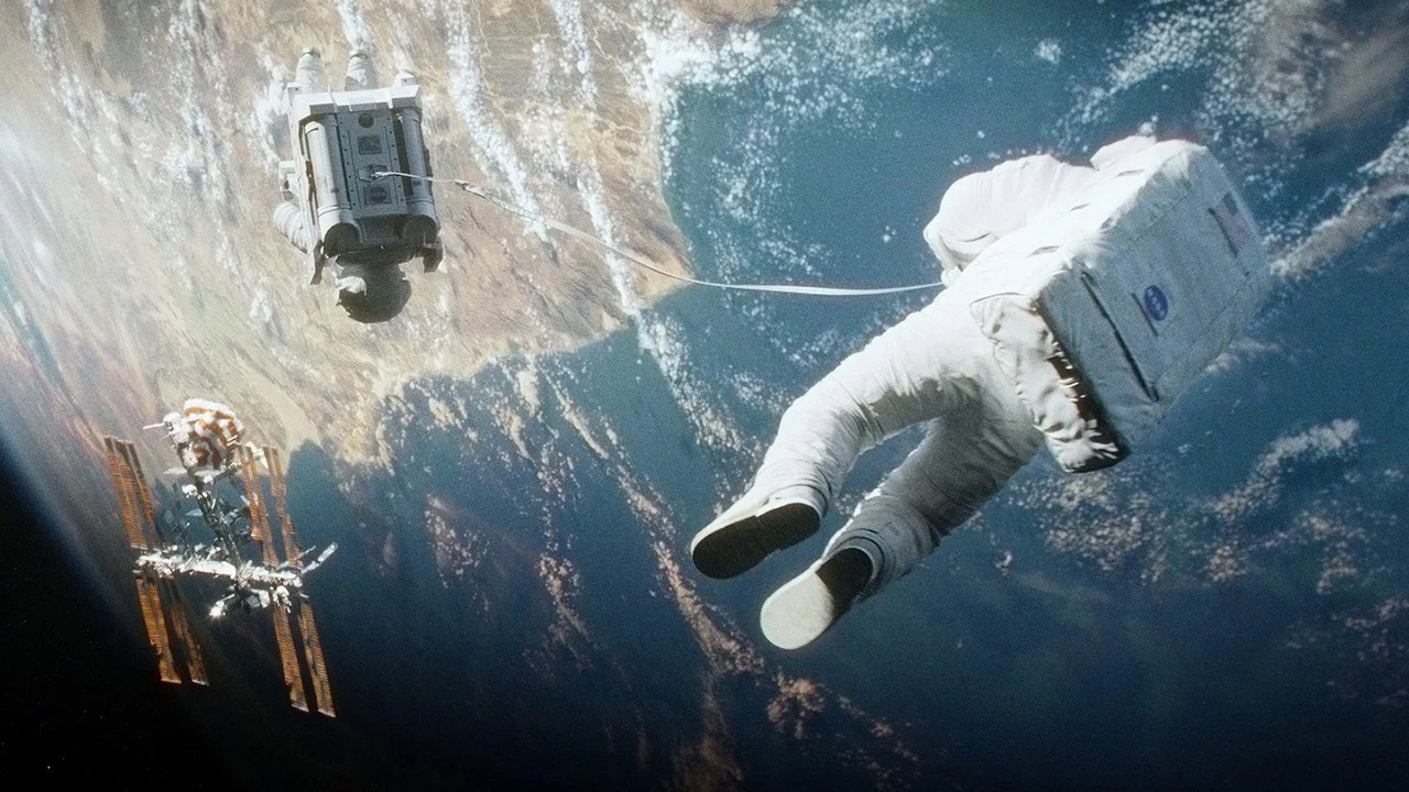 Tư liệu hình — Gravity — gravity-shot-03