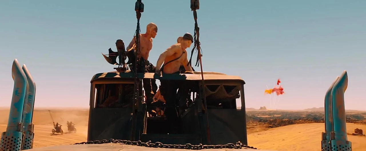 Tư liệu hình — Mad Max: Fury Road — madmax-shot-03